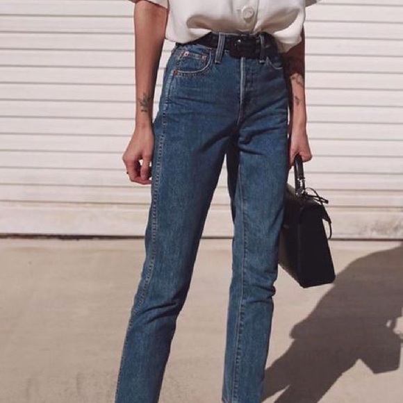 Curated Minimalist Box:: - Picture 5 of 6